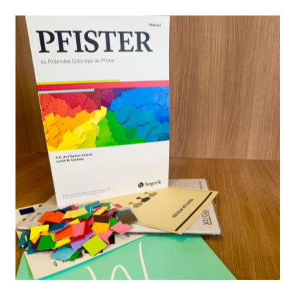As Pirâmides Coloridas de Pfister – Kit Completo | Wedja Psicologia